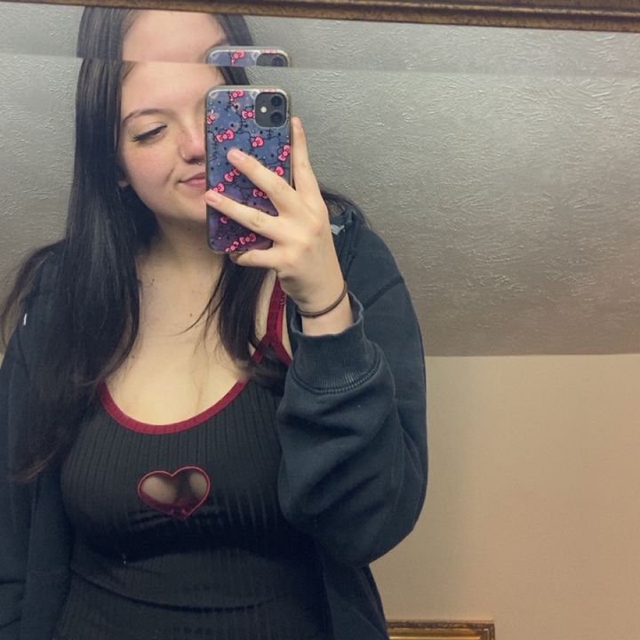 Profile Picture of Adrienne Wright (@adriennewright3) on Tiktok