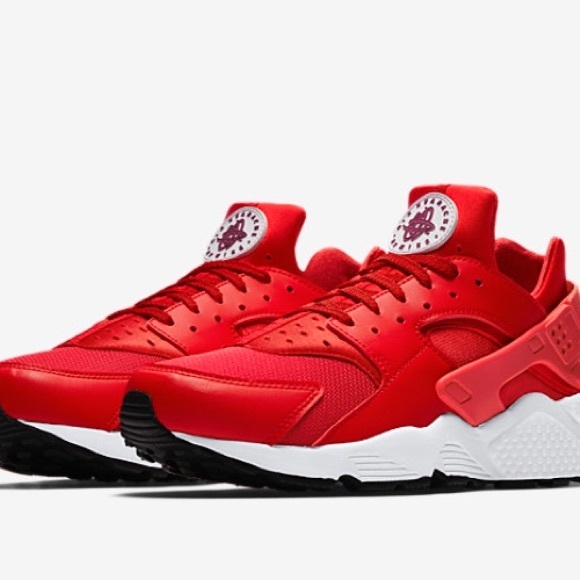 Profile Picture of Luke Bunge (@lukebunge10) on Poshmark