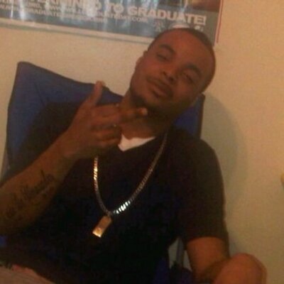 Profile Picture of Alex Bethune (@AlSoWavey) on Twitter