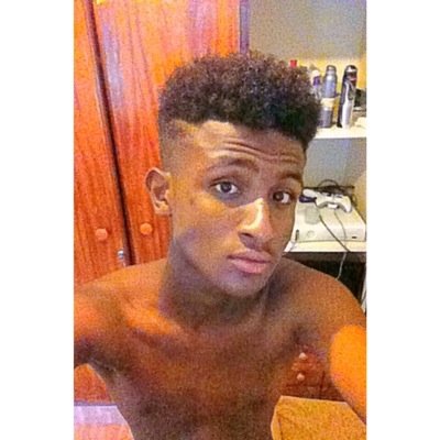 Profile Picture of Hardy Shaw (@itsonlyhardy_) on Twitter