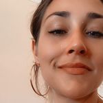 Profile Picture of Bonnie Bernard (@bonnnieb) on Instagram