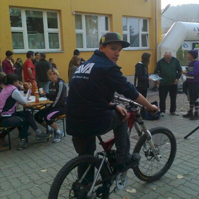 Profile Picture of Szabó András (@AndrewTailorDH) on Twitter