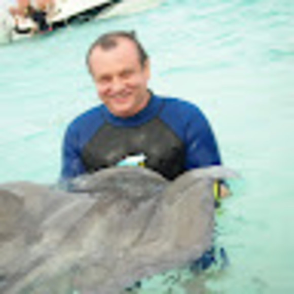 Profile Picture of Igor Kourinnyi (@igkour57) on Poshmark