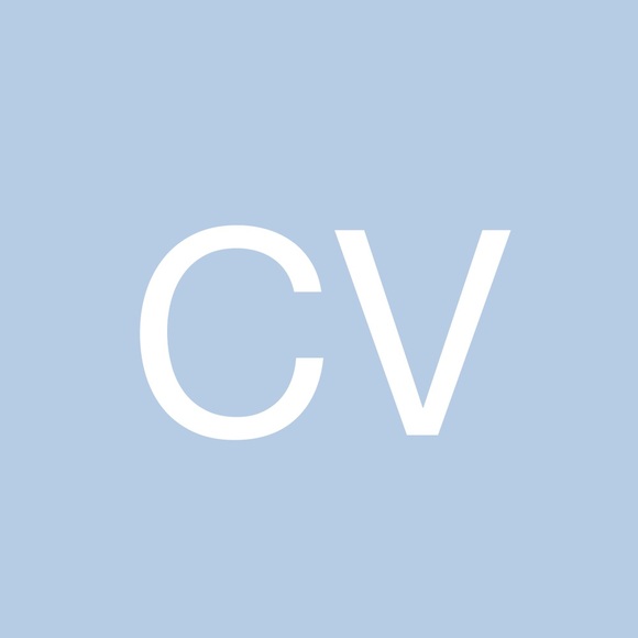 Profile Picture of Codruta Varlan (@codrutavarlan) on Poshmark