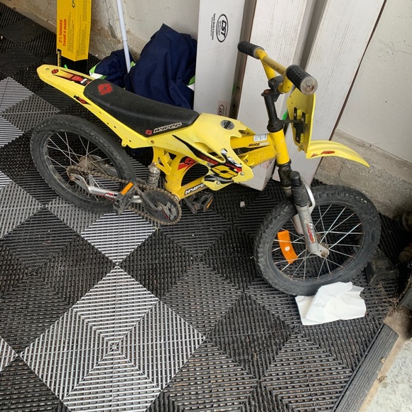 Profile Picture of Jason Exham (@jallinexham) on Poshmark