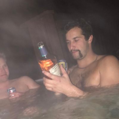 Profile Picture of James Van De Velde (@jimmyvandy26) on Twitter