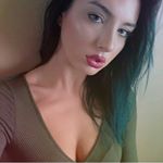 Haley Van Den Busch - Instagram Profile Picture of Haley Van Den Busch (@haleyvandenbusch) on Instagram