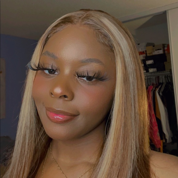 Profile Picture of Bryanni Morgan (@bryannimorgan) on Poshmark