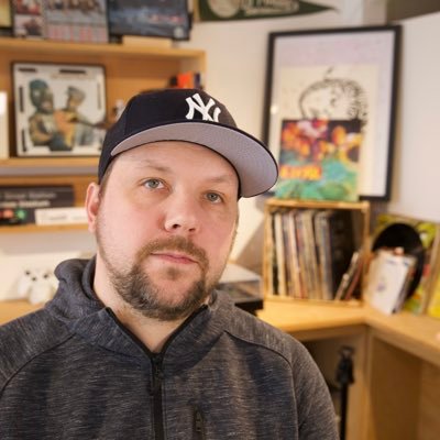 Profile Picture of Mike Gaertner (@suburb) on Twitter
