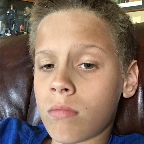 Shannon Hyden - Poshmark Profile Picture of Shannon Hyden (@jacob4123) on Poshmark