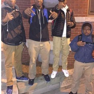 Profile Picture of Deceember 7th (@YesDariusFarme1) on Twitter