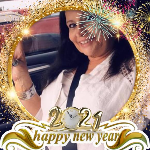 Profile Picture of Debbie Farrell (@debbiefarrel145) on Poshmark