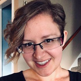 Profile Picture of Lindsey Larsen (@linlar89) on Pinterest