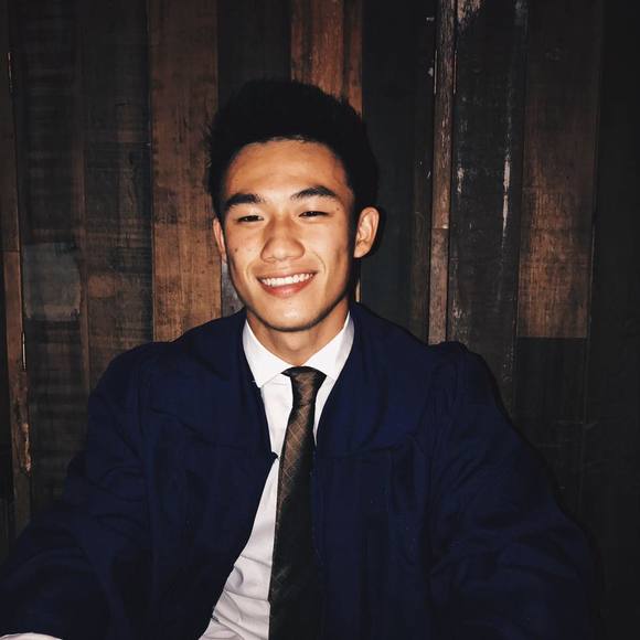 Profile Picture of Feng Pan (@panfeng) on Poshmark