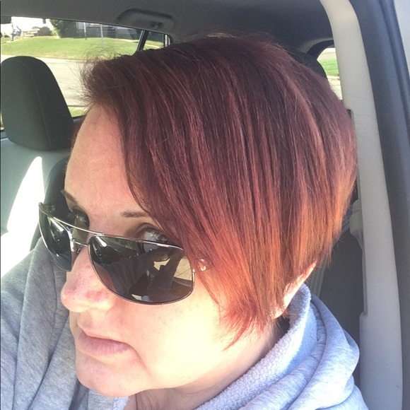 Profile Picture of Audrey Kogut (@akogut68) on Poshmark