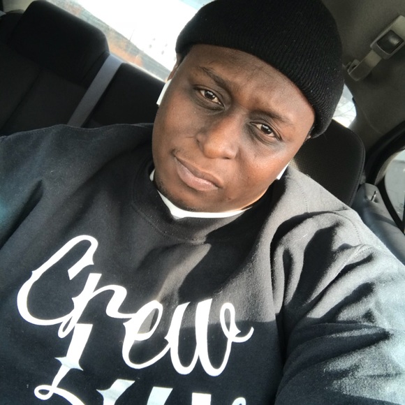 Profile Picture of Gregory Clifton (@blackgeez1216) on Poshmark