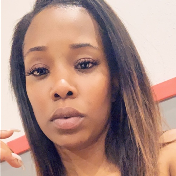 Profile Picture of Emerald Baker (@sassy2726) on Poshmark