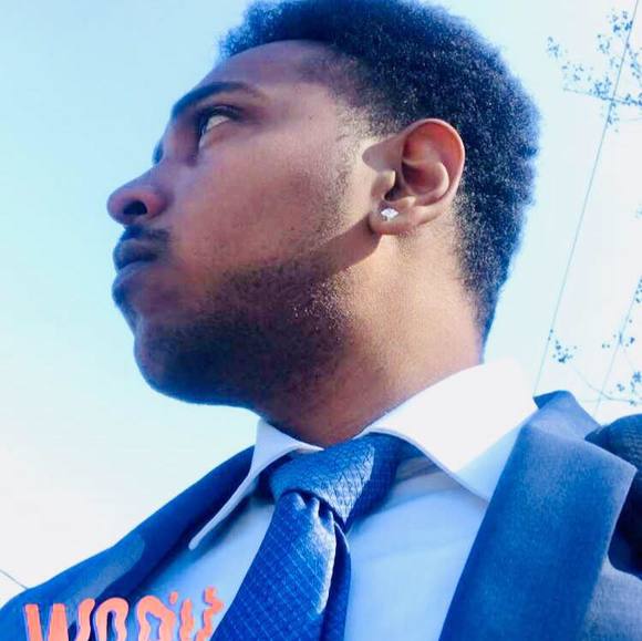 Profile Picture of Stephanos Tesfay (@showtimetesfay) on Poshmark