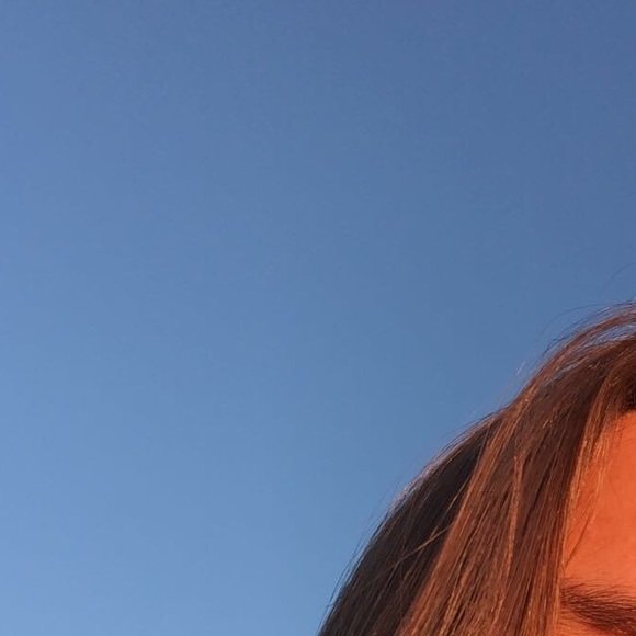 Kendra Vannorman - Poshmark Profile Picture of Kendra Vannorman (@kendravannorman) on Poshmark