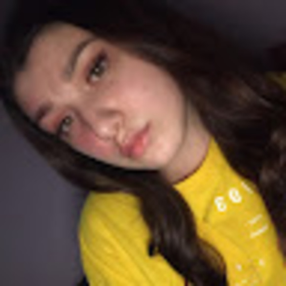 Profile Picture of Josephine Perretta (@j_perretta) on Poshmark
