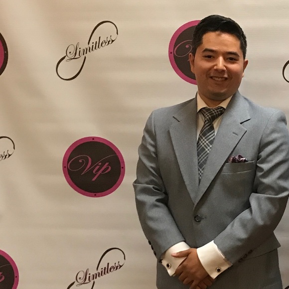 Luigi Versace - Poshmark Profile Picture of Luigi Versace (@luigi93_) on Poshmark