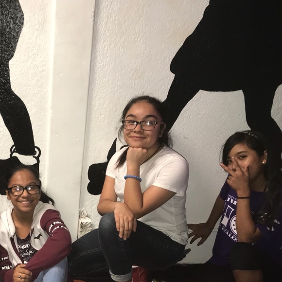 Profile Picture of Andre Gibbs (@andreag2006) on Poshmark