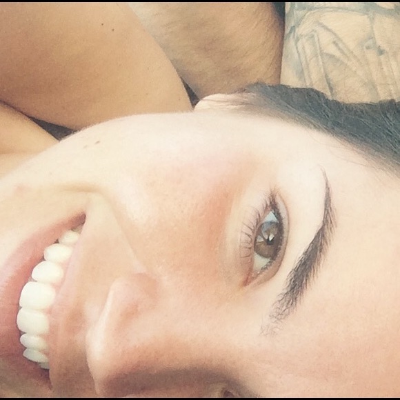 Profile Picture of Samantha Slaby (@samanthasposh) on Poshmark