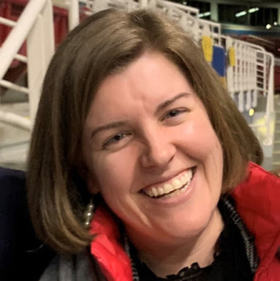 Profile Picture of Lollie Haselden (@lphaselden) on Poshmark