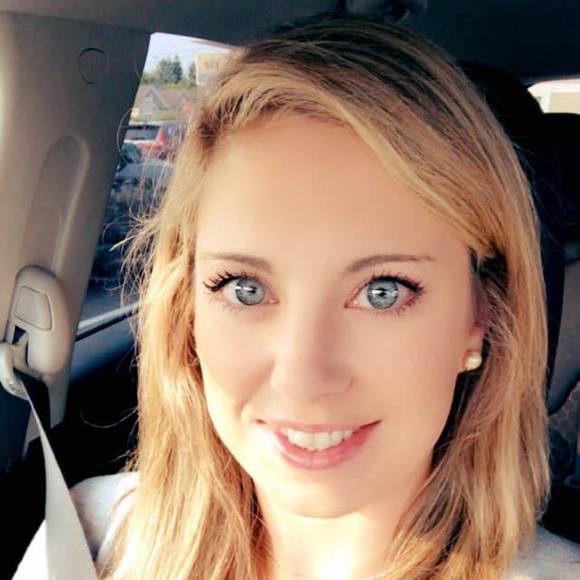 Profile Picture of Sheila Ptak (@sheilp28) on Poshmark