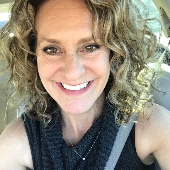Profile Picture of Jody Mcgrath (@jodylynnmc) on Poshmark
