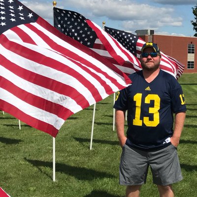 Profile Picture of Jesse Auchey (@gobluejess13) on Twitter