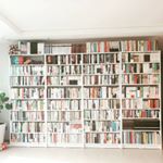 Profile Picture of 책나들이 (@book_outing) on Instagram
