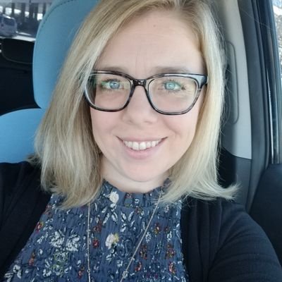 Profile Picture of Kristen Hughes (@KristenTeaches) on Twitter