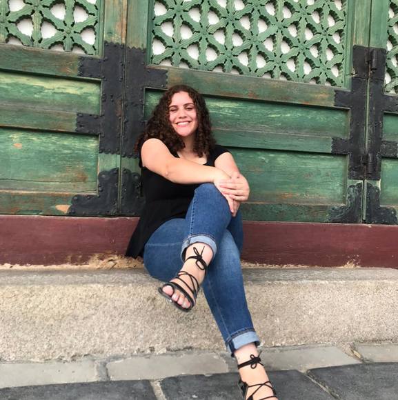 Profile Picture of Courtney Hooks (@courtneylhooks) on Poshmark
