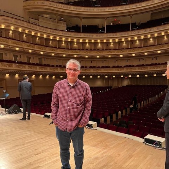 Profile Picture of Michael Minervini (@mxm262) on Poshmark