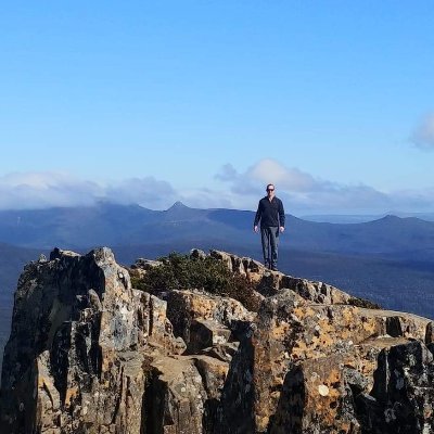 Profile Picture of David Whitehead (@Whitehead13D) on Twitter