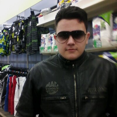 Profile Picture of Austin Triplett (@AustamenoAustin) on Twitter