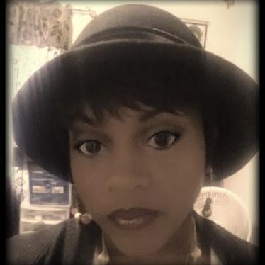 Profile Picture of Lori Hamilton (@lashunta81) on Twitter