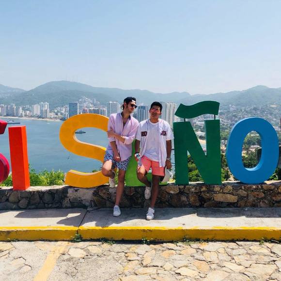 Profile Picture of Alex Van der zee (@avvanderzee) on Poshmark