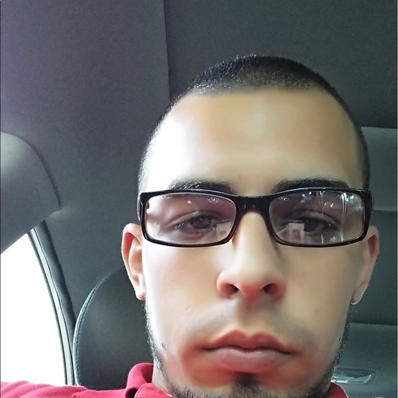 Profile Picture of Joey Staron (@ayychico7) on Poshmark