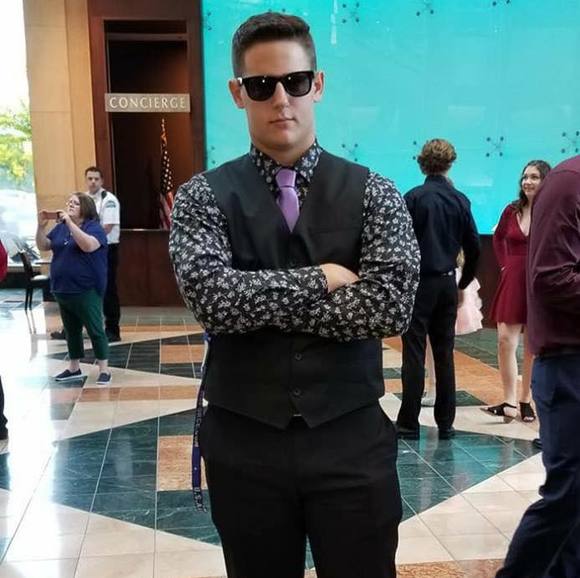 Profile Picture of Alex Uhlig (@ryderalex484) on Poshmark