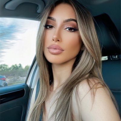 Profile Picture of Gabriella Arce (@ItssGabyArce) on Twitter