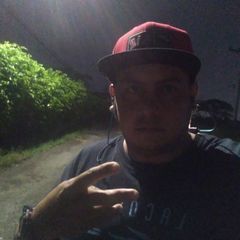 Profile Picture of randallotoya (@randallotoya) on Tiktok