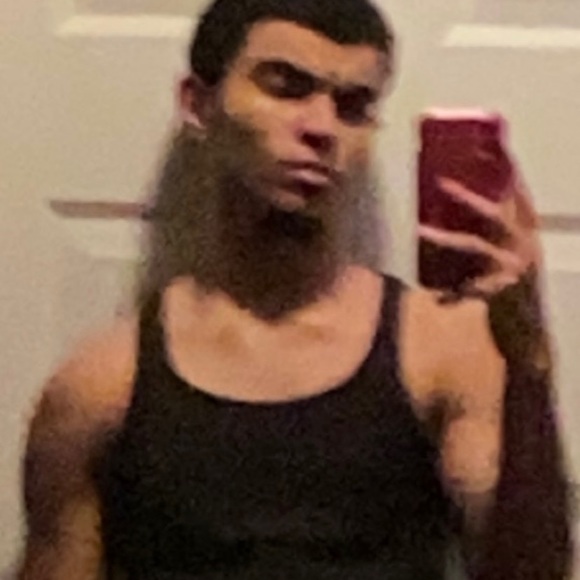 Julian Almonte - Poshmark Profile Picture of Julian Almonte (@jujuonposh) on Poshmark