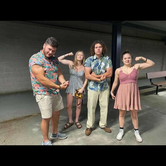 Profile Picture of Lillian Cottongim (@lilcottongim) on Poshmark