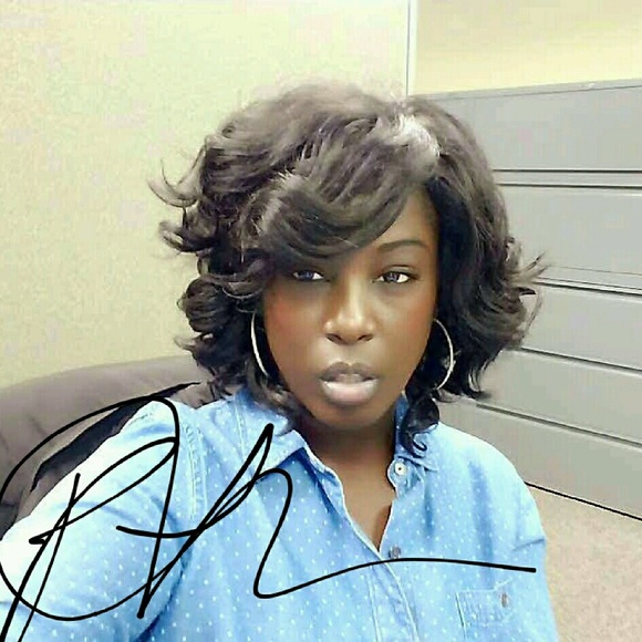 Profile Picture of So Sofistic (@plcharles) on Poshmark