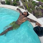 Profile Picture of Raymond Webber (@rayblinkie) on Instagram