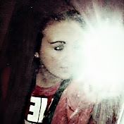 Profile Picture of Lily Marshall (@lilymarshall13) on Youtube