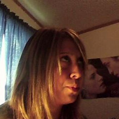Profile Picture of Katelynn Cook (@sharp_racing96) on Twitter