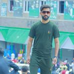 Profile Picture of Sh Eikh (@ssmile786) on Facebook